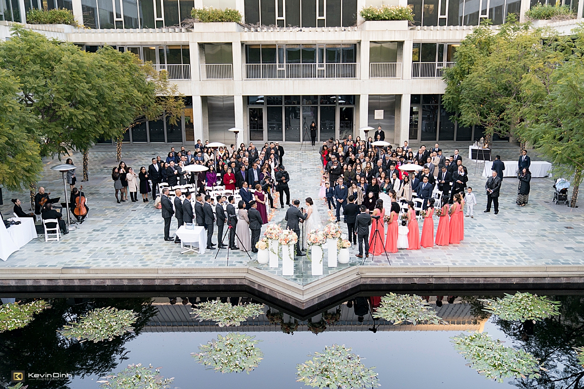 wedding-ceremony-Skirball-Cultural-Center