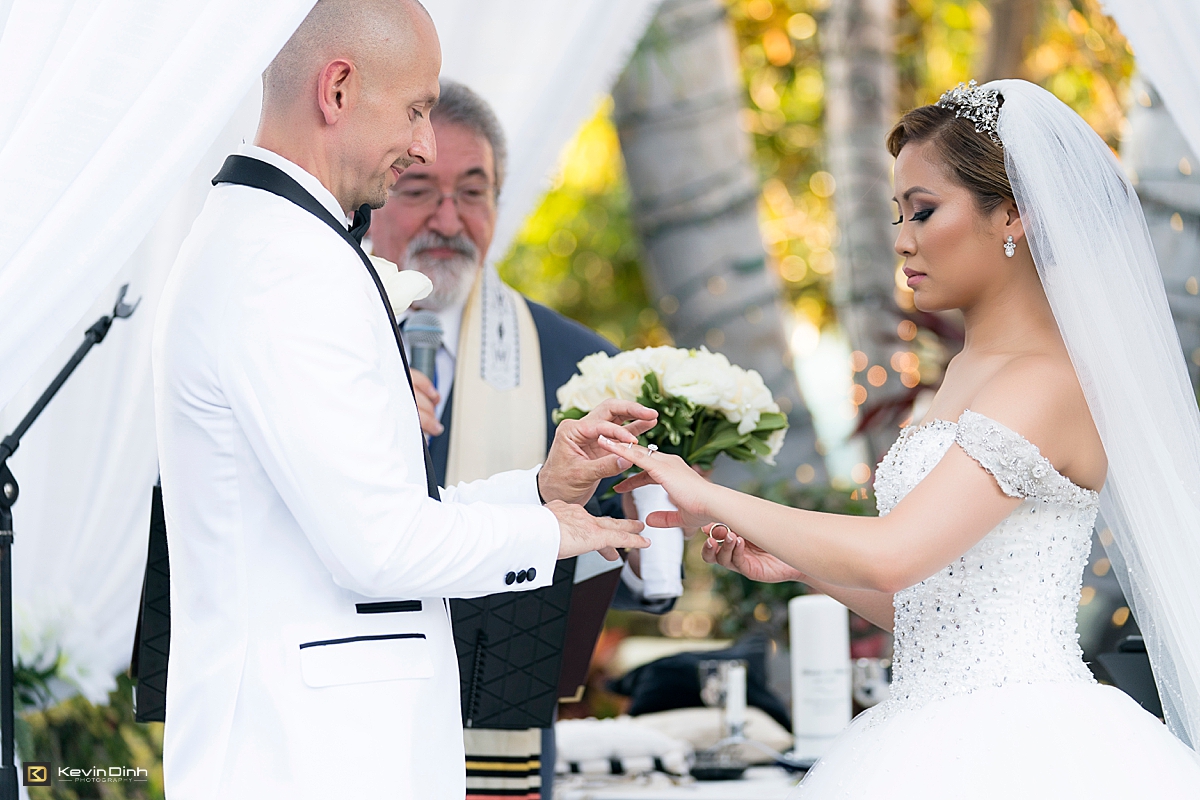 Taglyan Complex wedding ceremony bride & groom